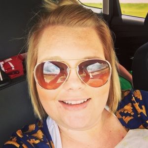 Meet your Posher, Amber